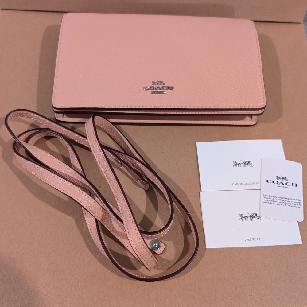 Coach Shoulder Bag Leather pink 🩷